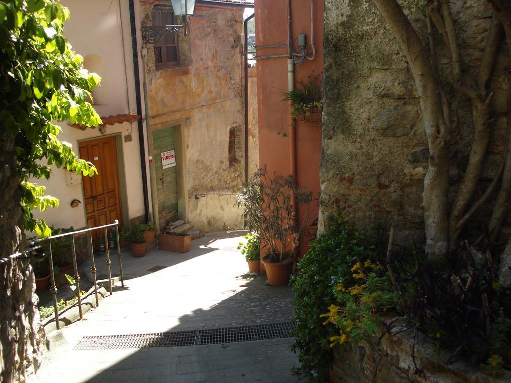 Da Giuse Bed and Breakfast Trebiano Exteriör bild